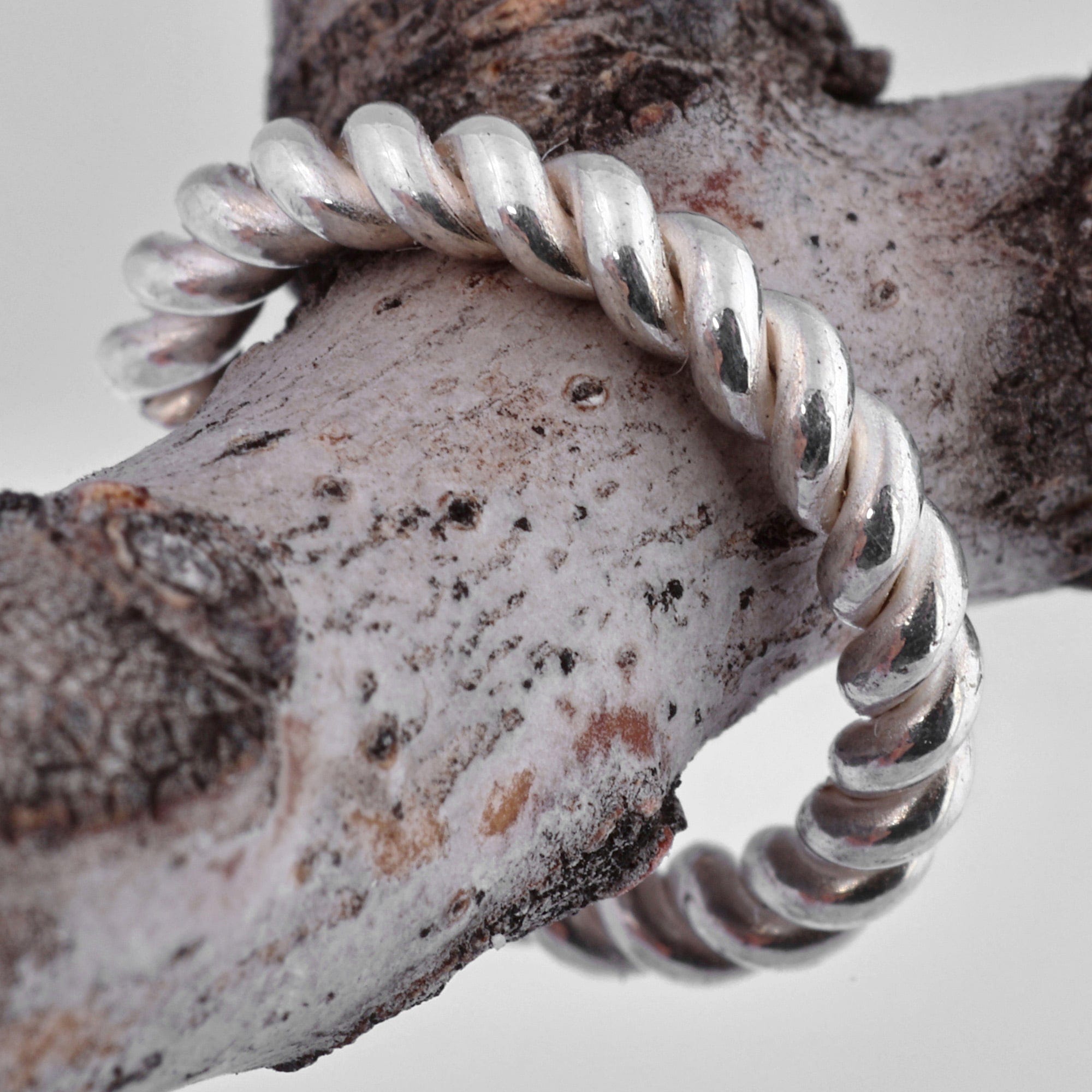 High-Polished Rope-Shaped Sterling Silver Ear Cuff - One Embrace