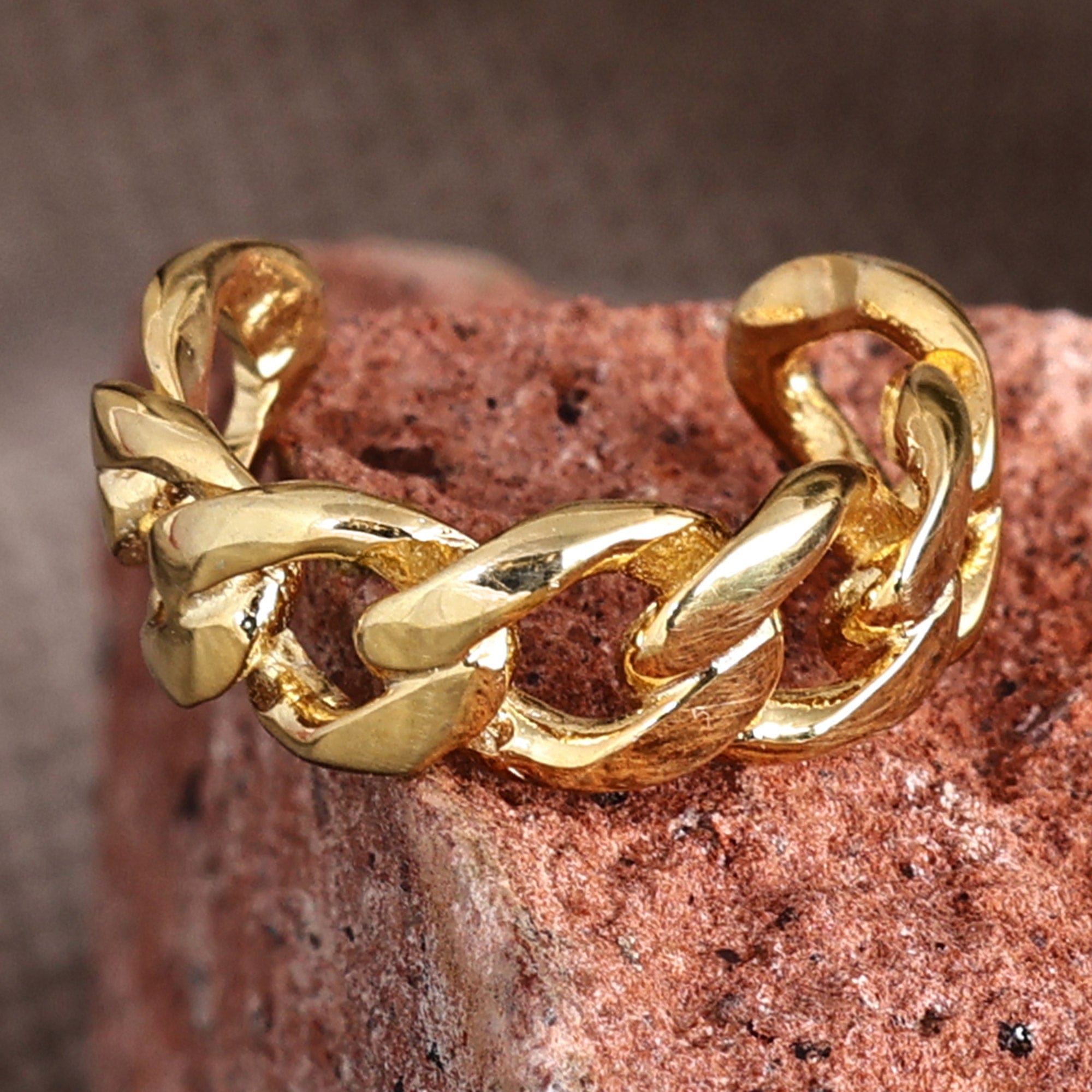 Cable Chain-Shaped Gold-Plated Ear Cuff from Armenia - United Triumph